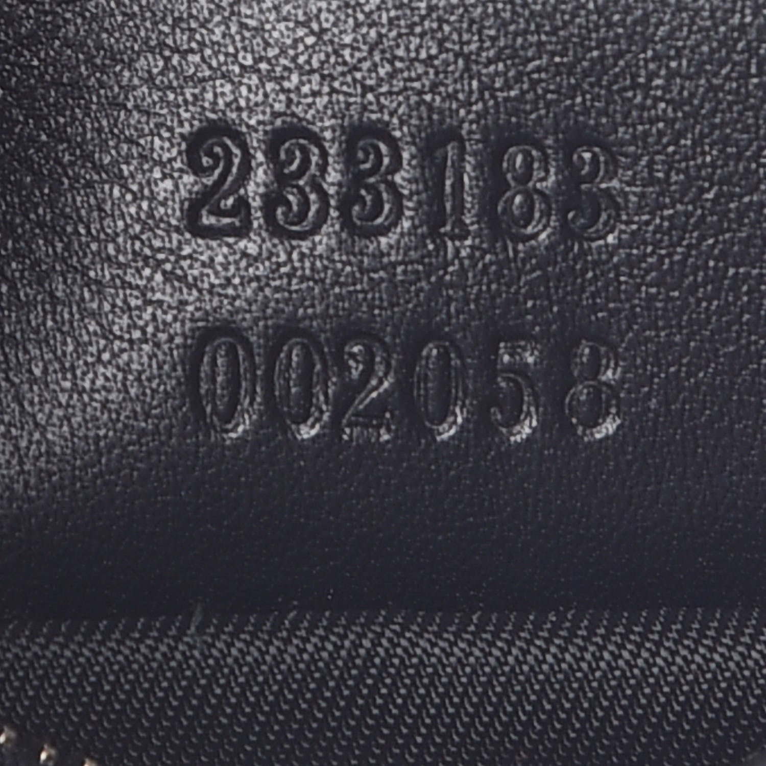Gucci Guccissima Key Case Black 7 of 7