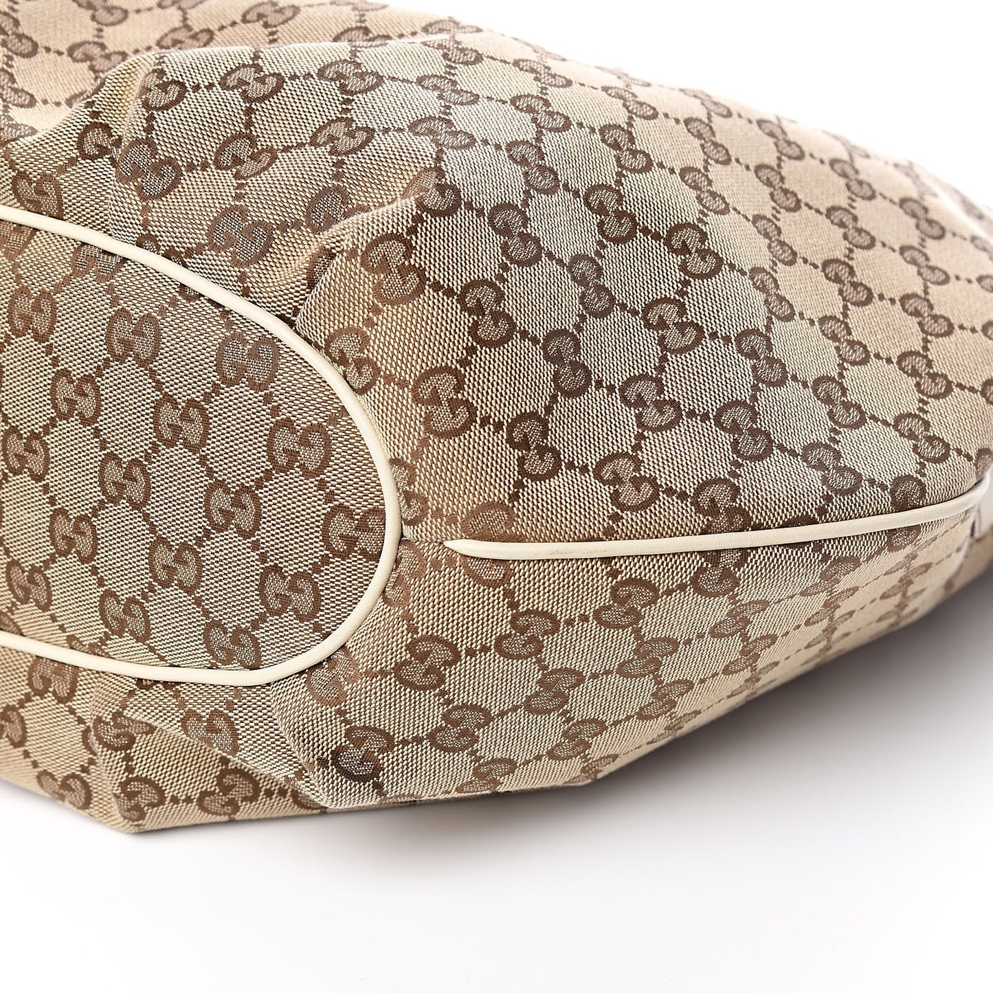 Monogram Medium Pelham Hobo Off White