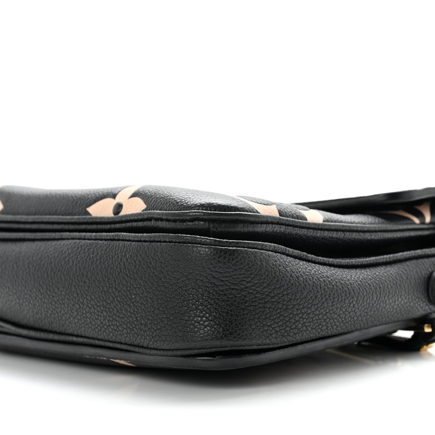 Louis Vuitton Empreinte Monogram Giant Pochette Metis Black Beige 8 of 8