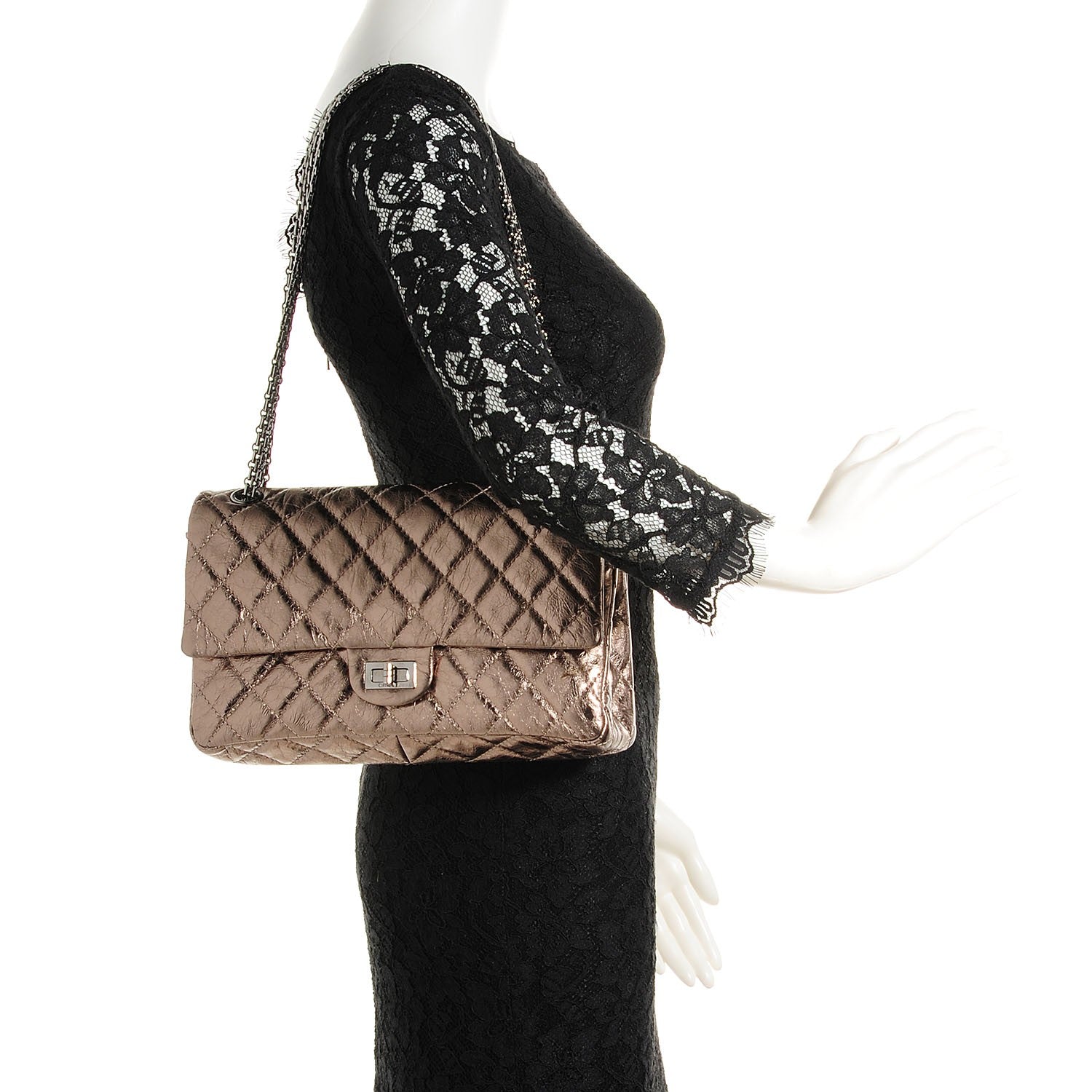 Chanel Metallic Aged Calfskin 2.55 Reissue 226 Flap Gold 2 of 9