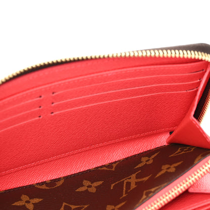 Louis Vuitton Monogram 2021 Christmas Animation London Zippy Wallet 5 of 7