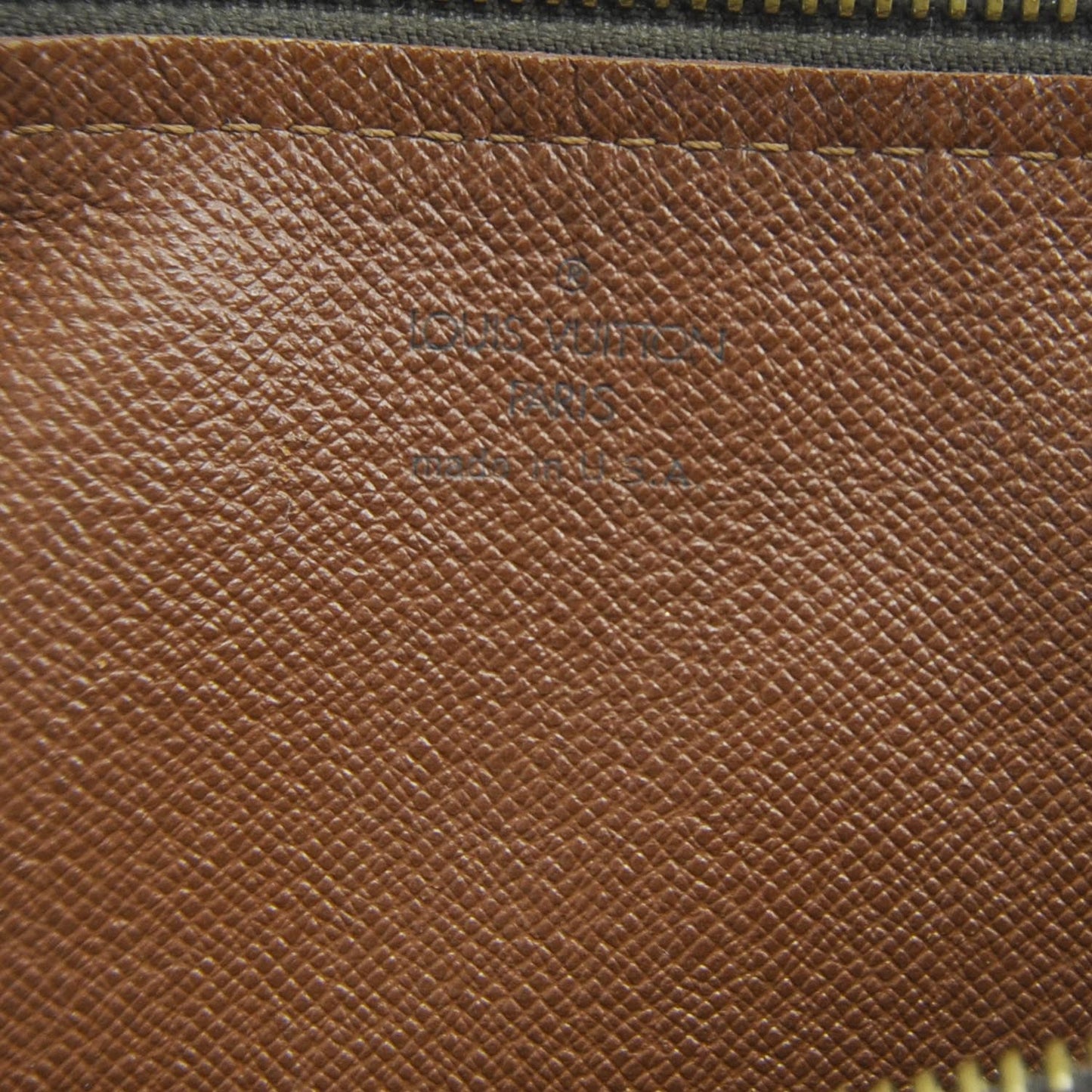 Monogram Papillon 26