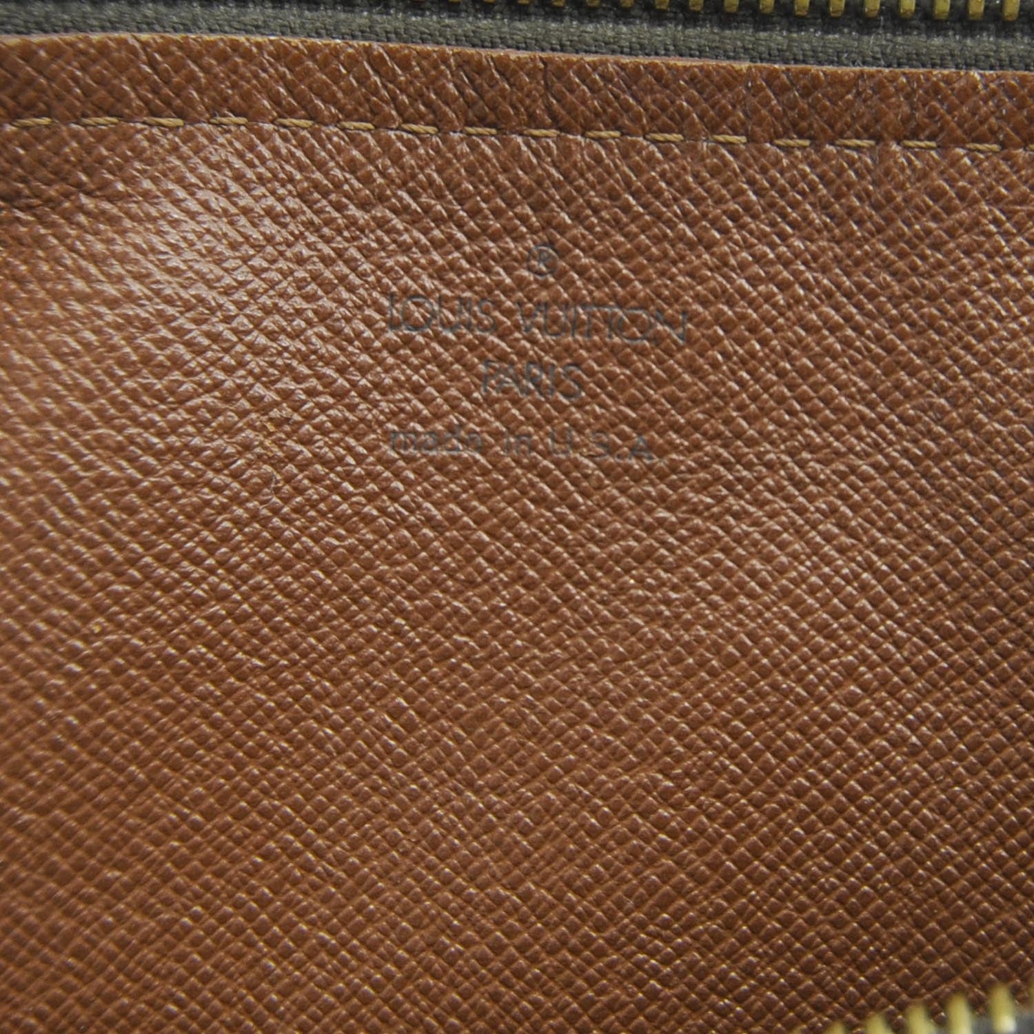 Louis Vuitton Monogram Papillon 26 8 of 9