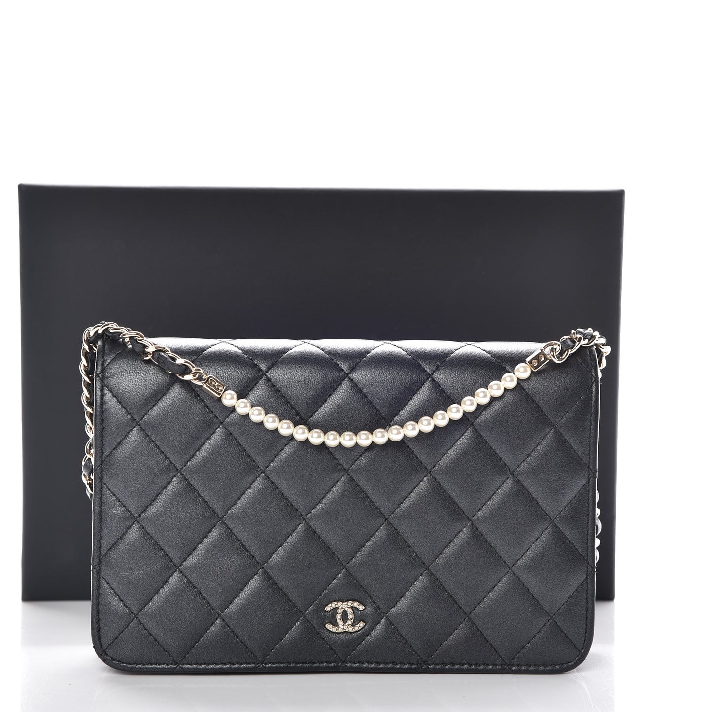 Iridescent Lambskin Quilted Pearl Wallet On Chain WOC Black