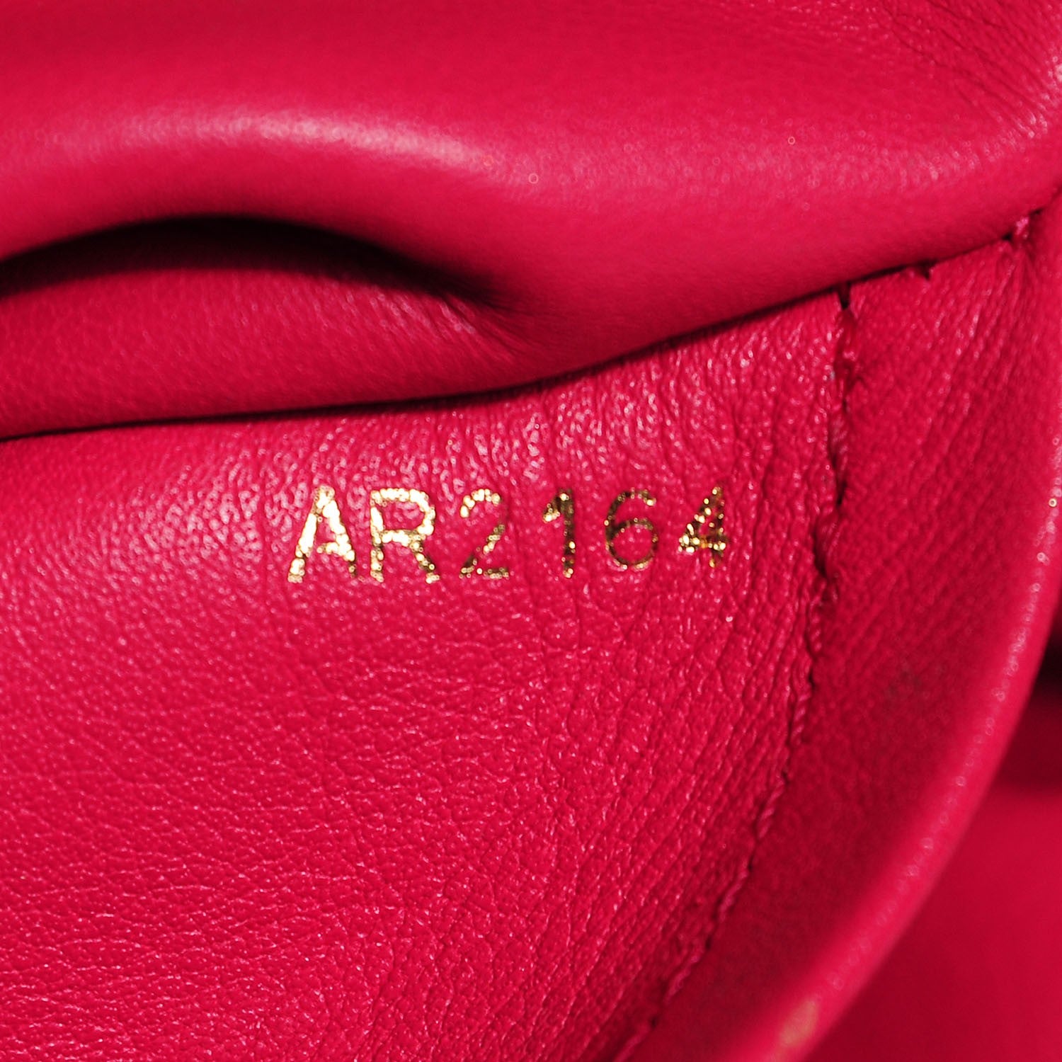 Louis Vuitton Taurillon Capucines MM Black 21 of 21