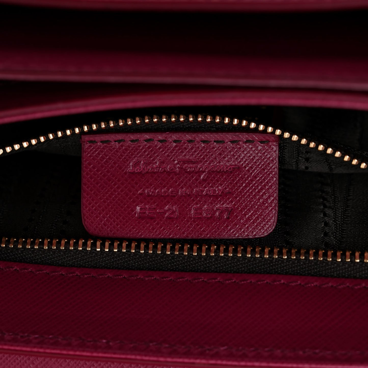 Saffiano Sandrine Shoulder Bag Wine
