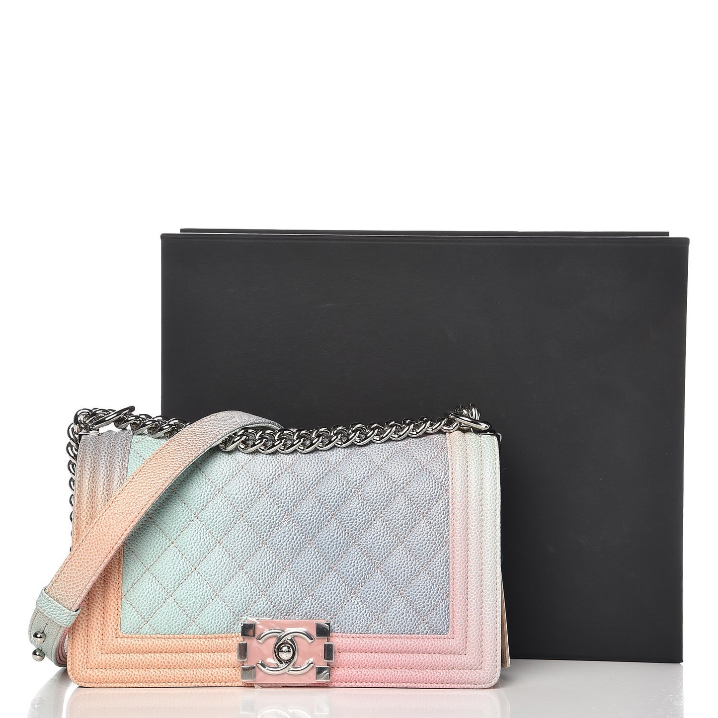 Caviar Quilted Medium Rainbow Boy Flap Multicolor