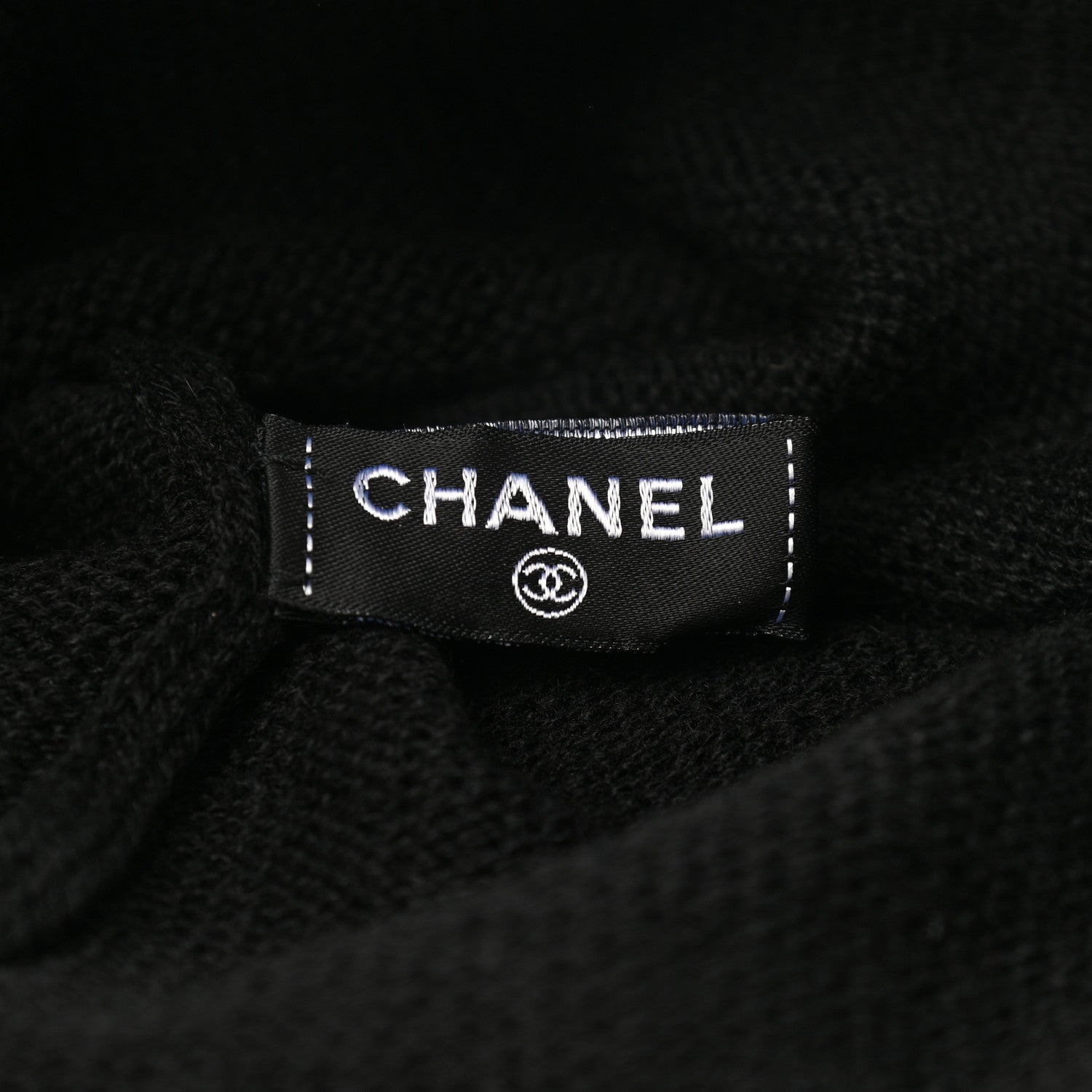 Chanel Cashmere CC Beanie Hat Black Gold 5 of 6