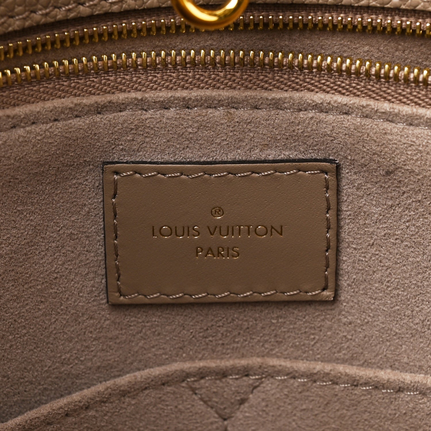 Louis Vuitton Empreinte Monogram Giant Onthego MM Tourterelle 6 of 12