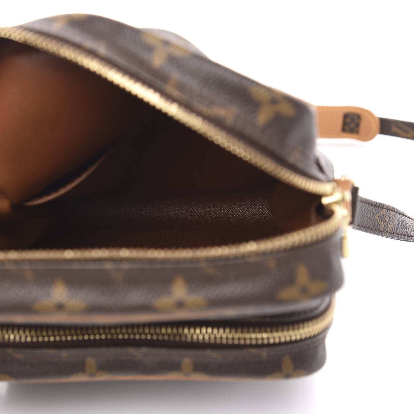 Monogram Amazone