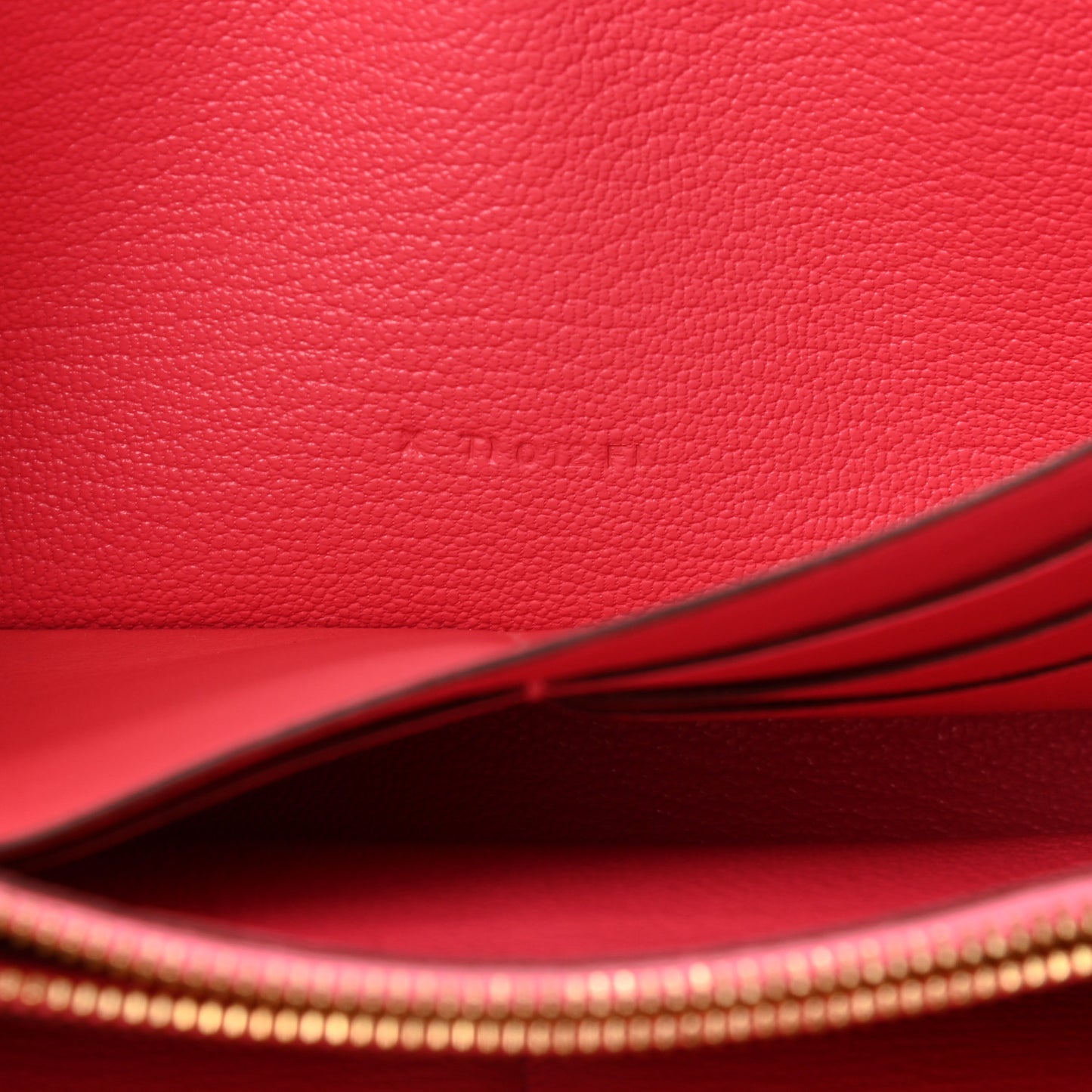 Chevre Mysore Kelly Longue Wallet Rose Lipstick