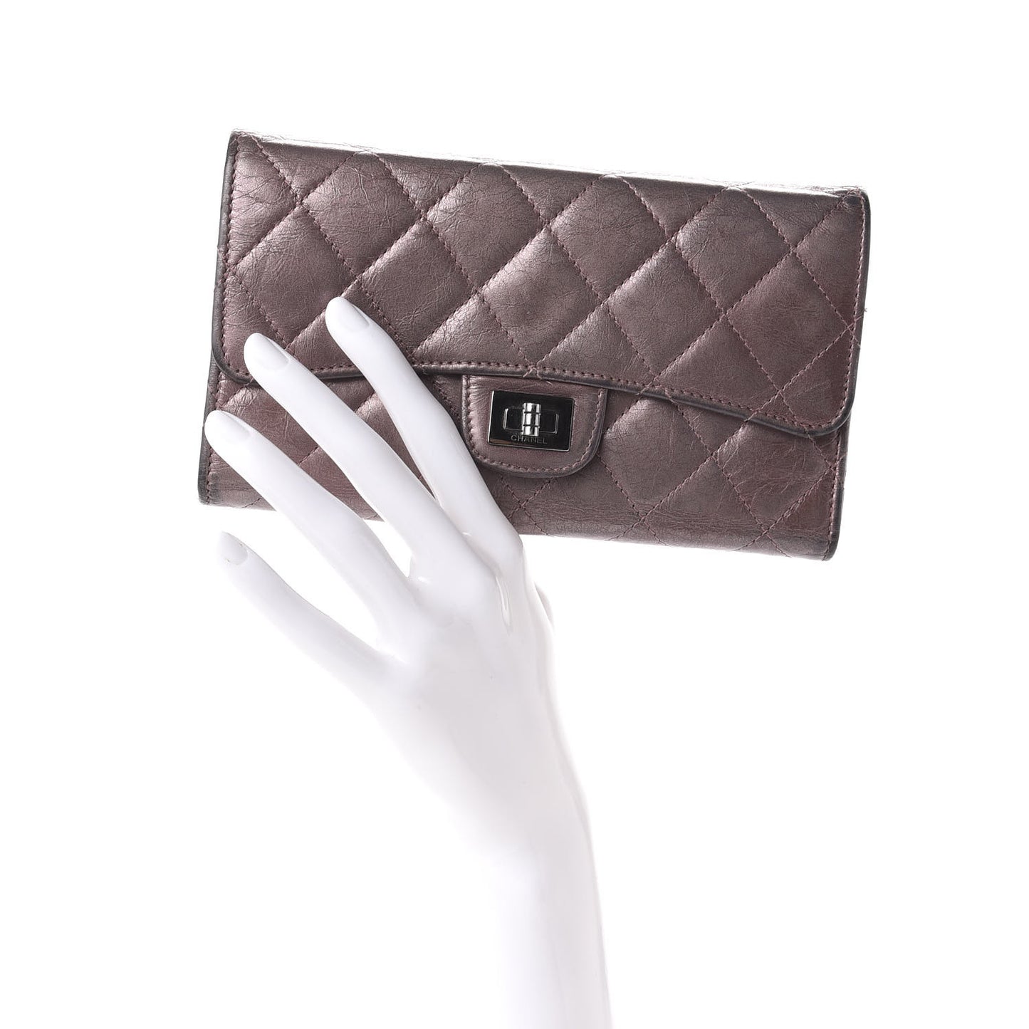 Metallic Aged Calfskin Quilted 2.55 Reissue Wallet Dark Pink