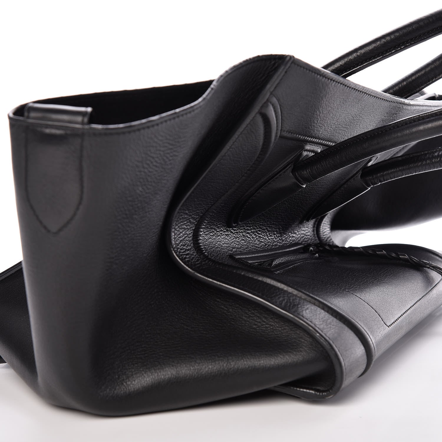 Celine Supple Calfskin Medium Phantom Luggage Black 11 of 19