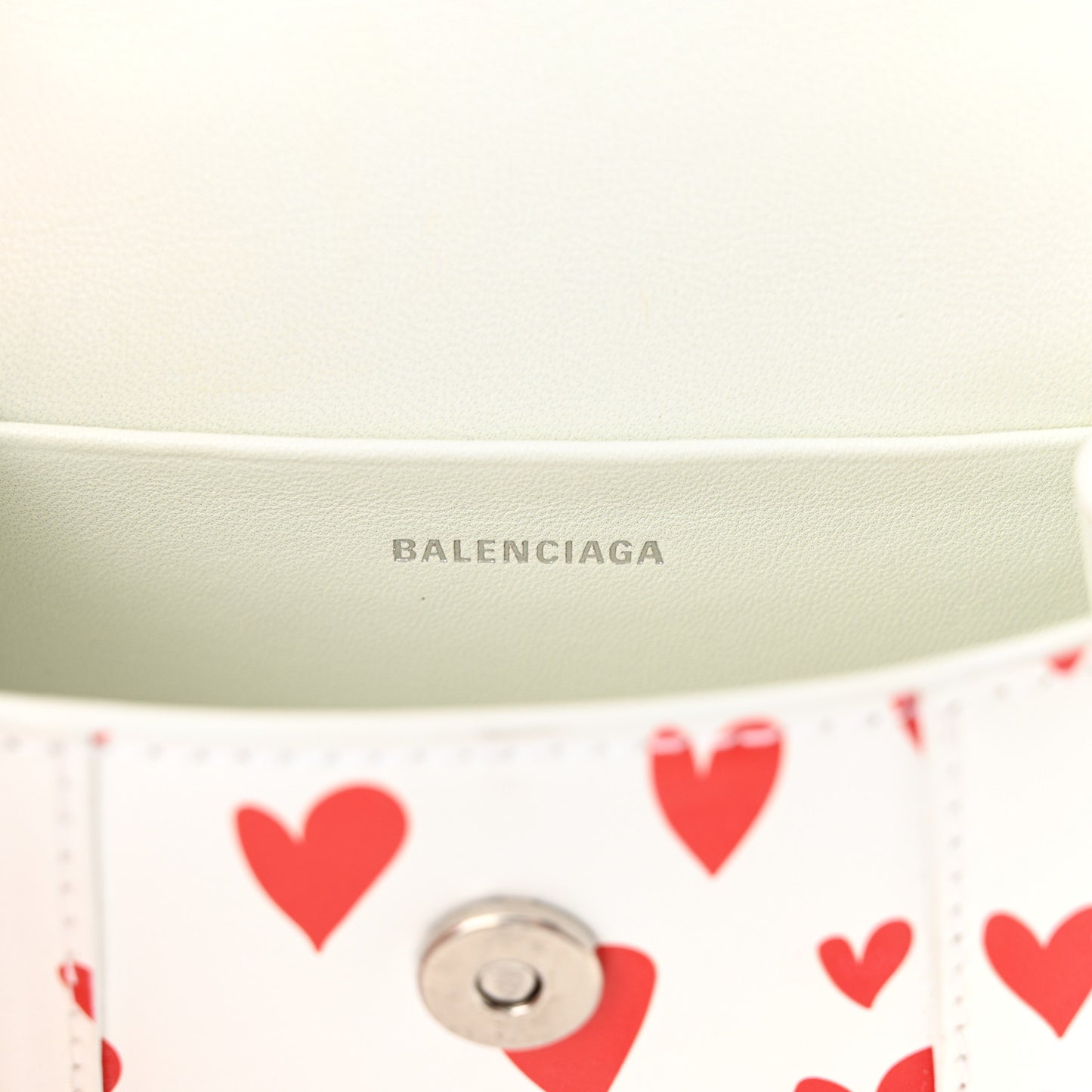 Smooth Calfskin Heart Hourglass Top Handle Bag Mini with Chain White Red
