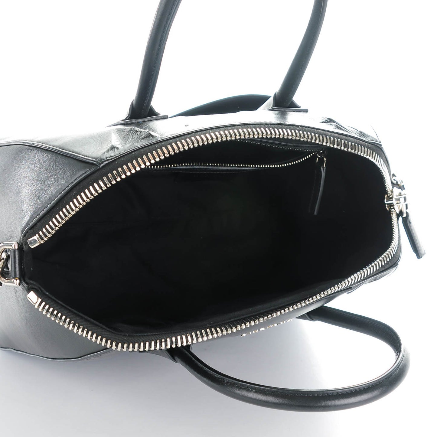 Calfskin 3D Stud Medium Antigona Black
