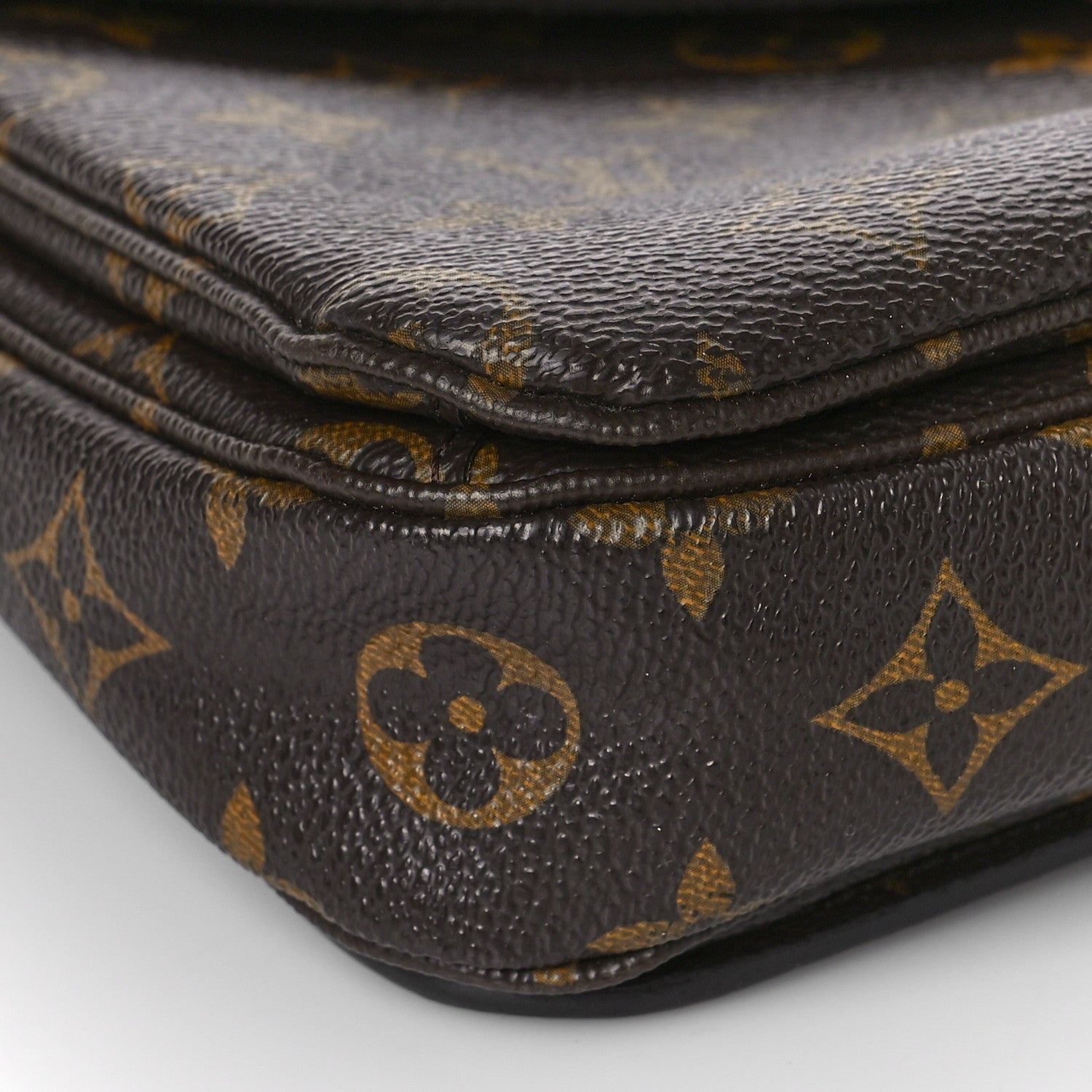 Louis Vuitton Monogram Pochette Metis 7 of 14