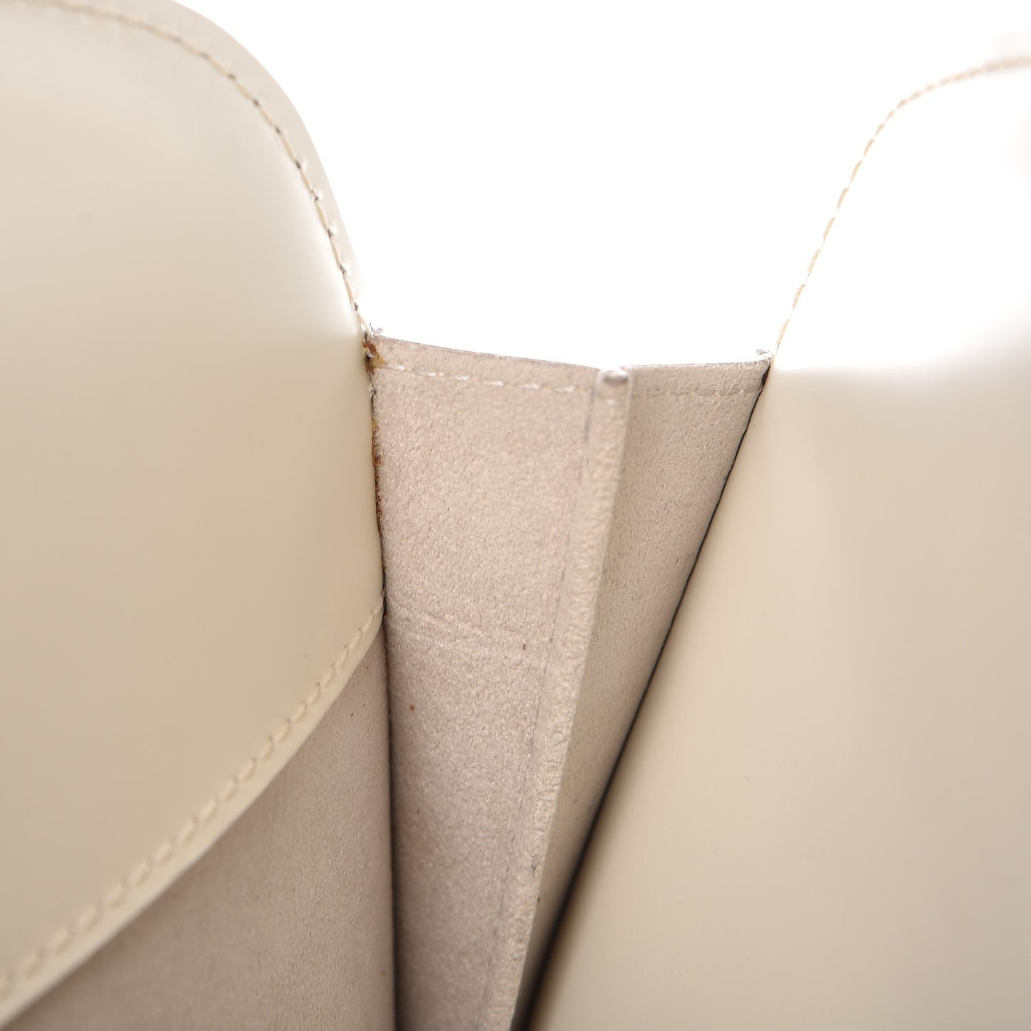 Epi Pont-Neuf GM Ivory Ivory