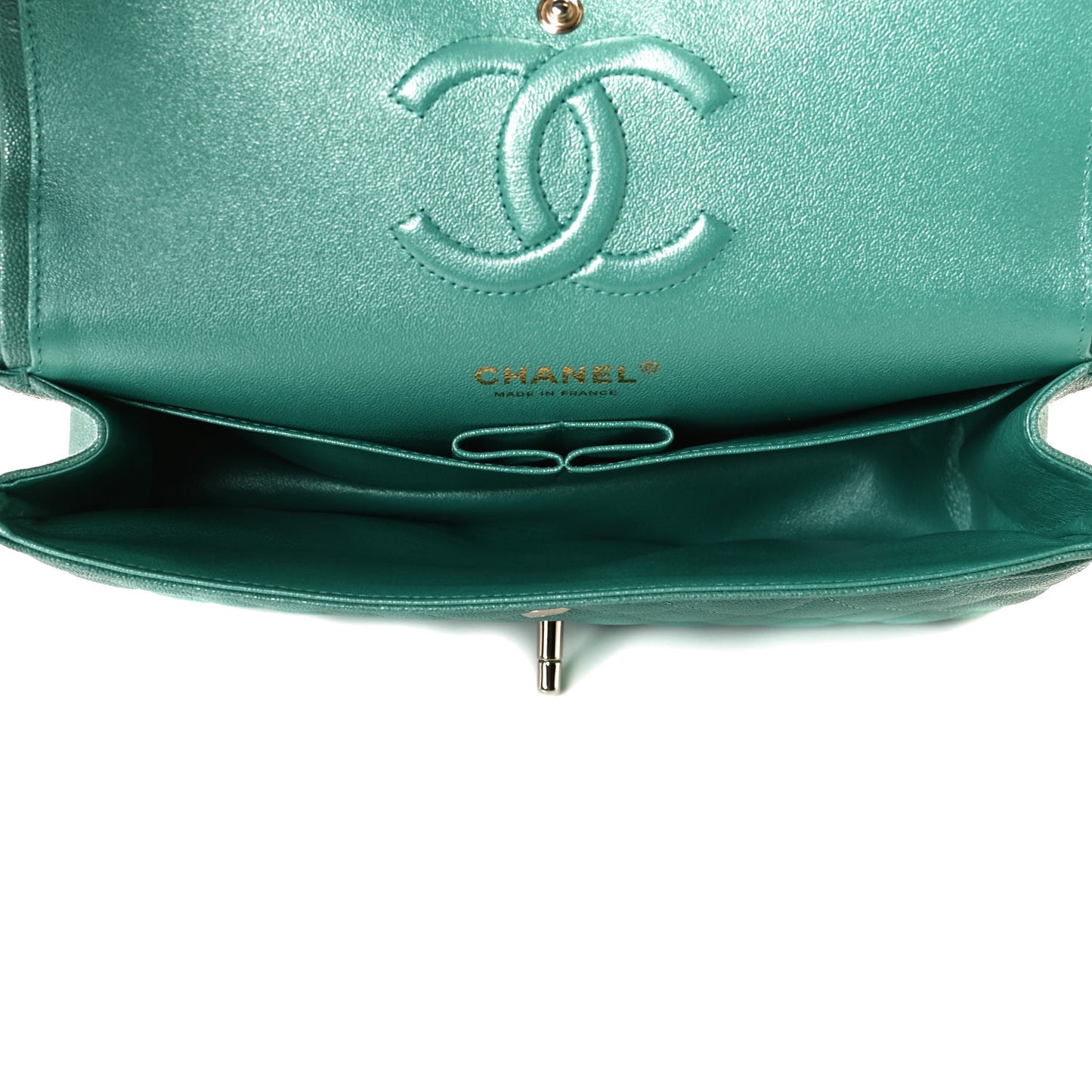 Iridescent Caviar Quilted Medium Double Flap Green