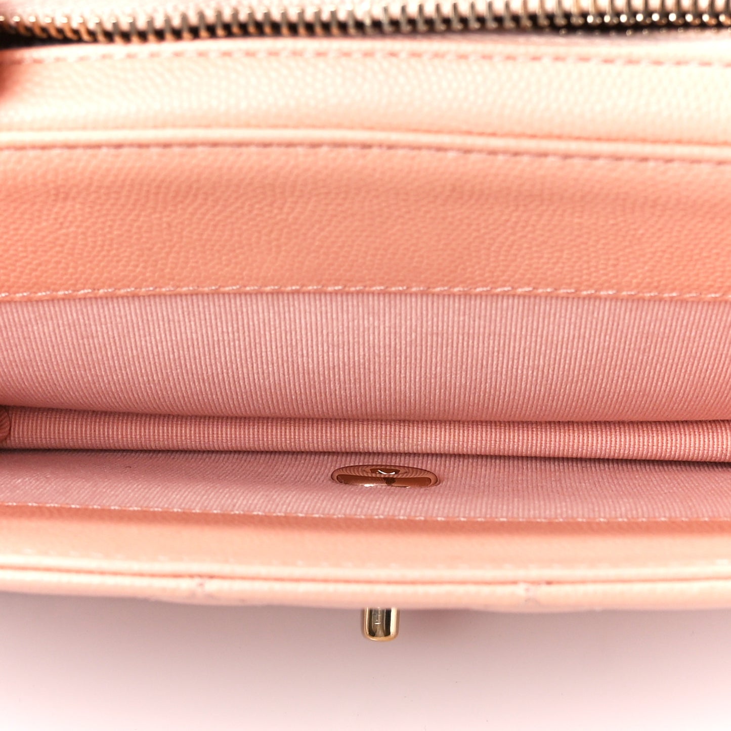 Caviar Quilted Large Like A Wallet Flap Coral