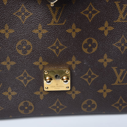 Louis Vuitton Monogram Pochette Metis 8 of 9