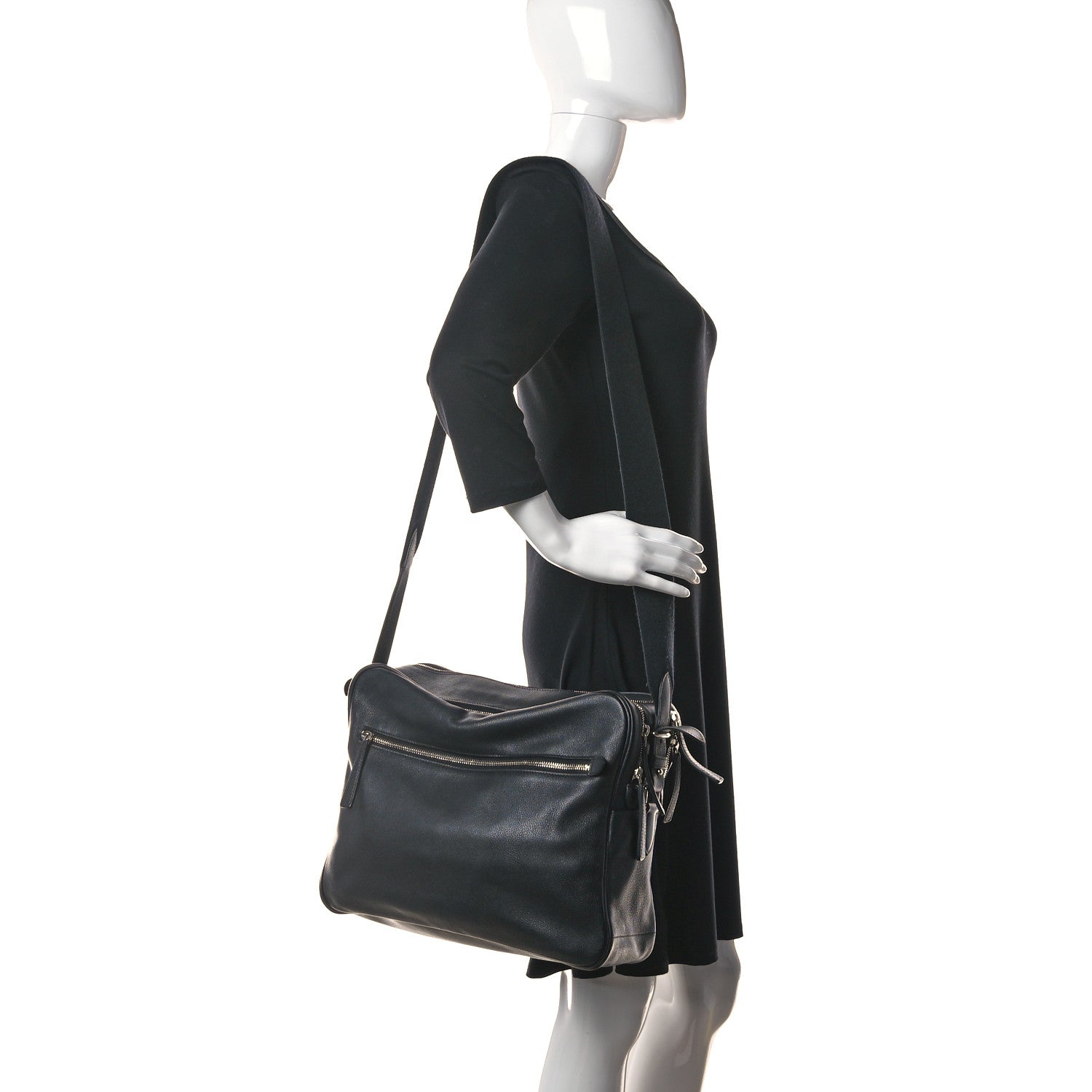 Hermes Evergrain Hebdo Reporter Document Holder Black 2 of 11