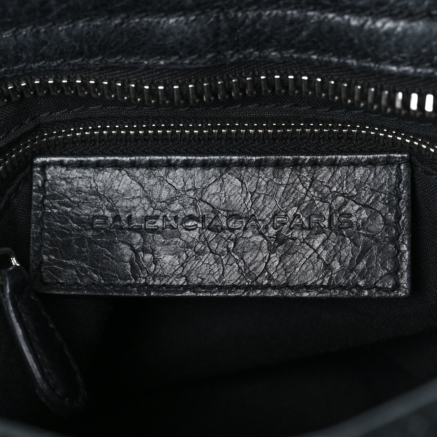 Agneau Giant 21 Silver Hardware City Black