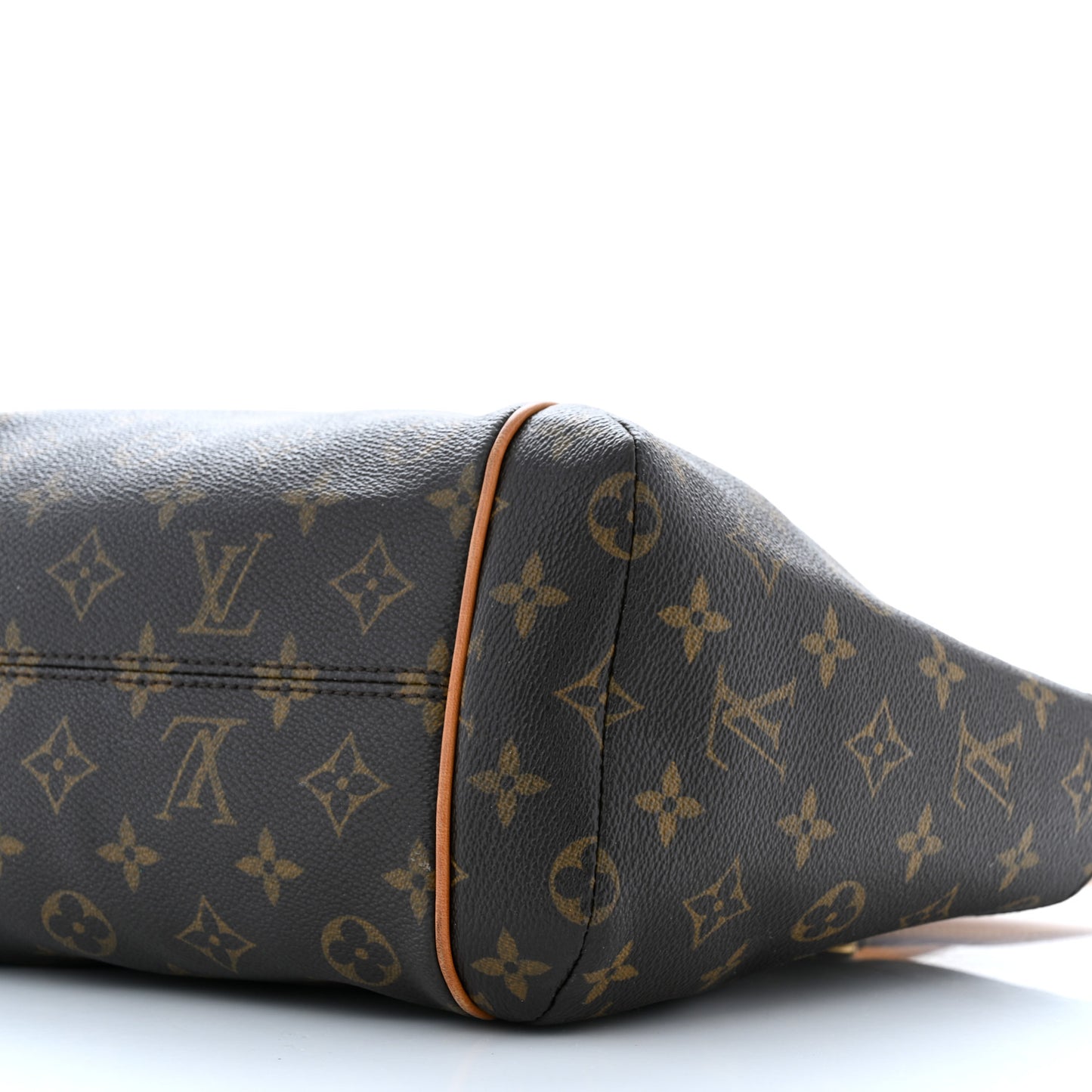 Monogram Totally PM