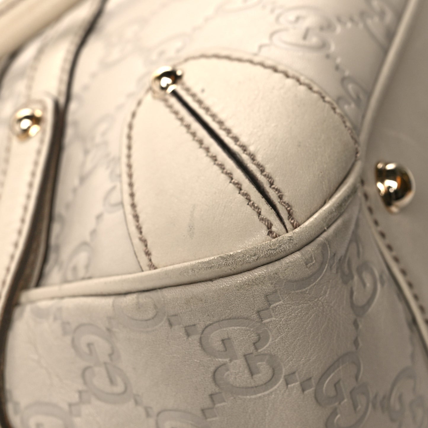 Guccissima Large Wave Boston Off White