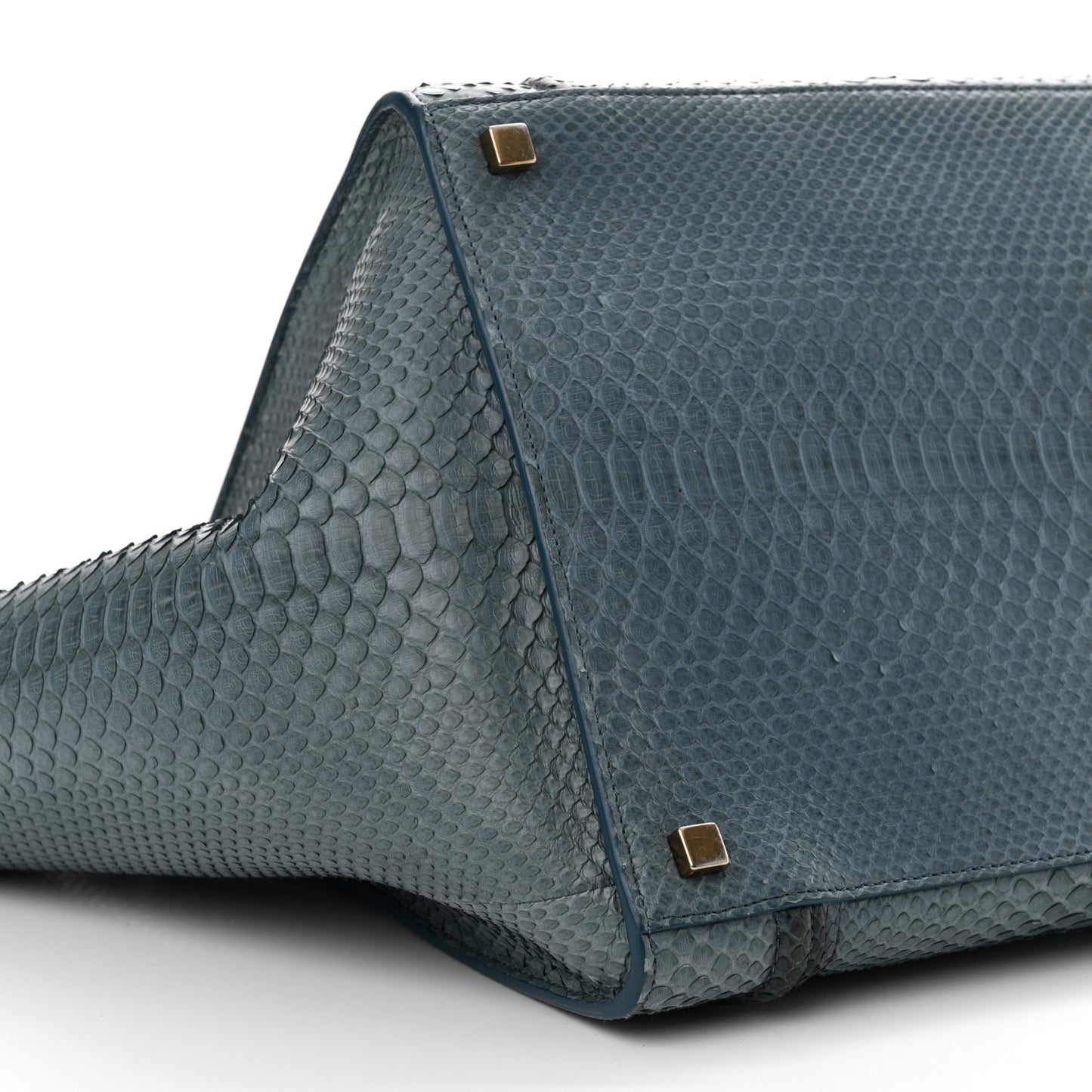 Snakeskin Medium Phantom Luggage Grey