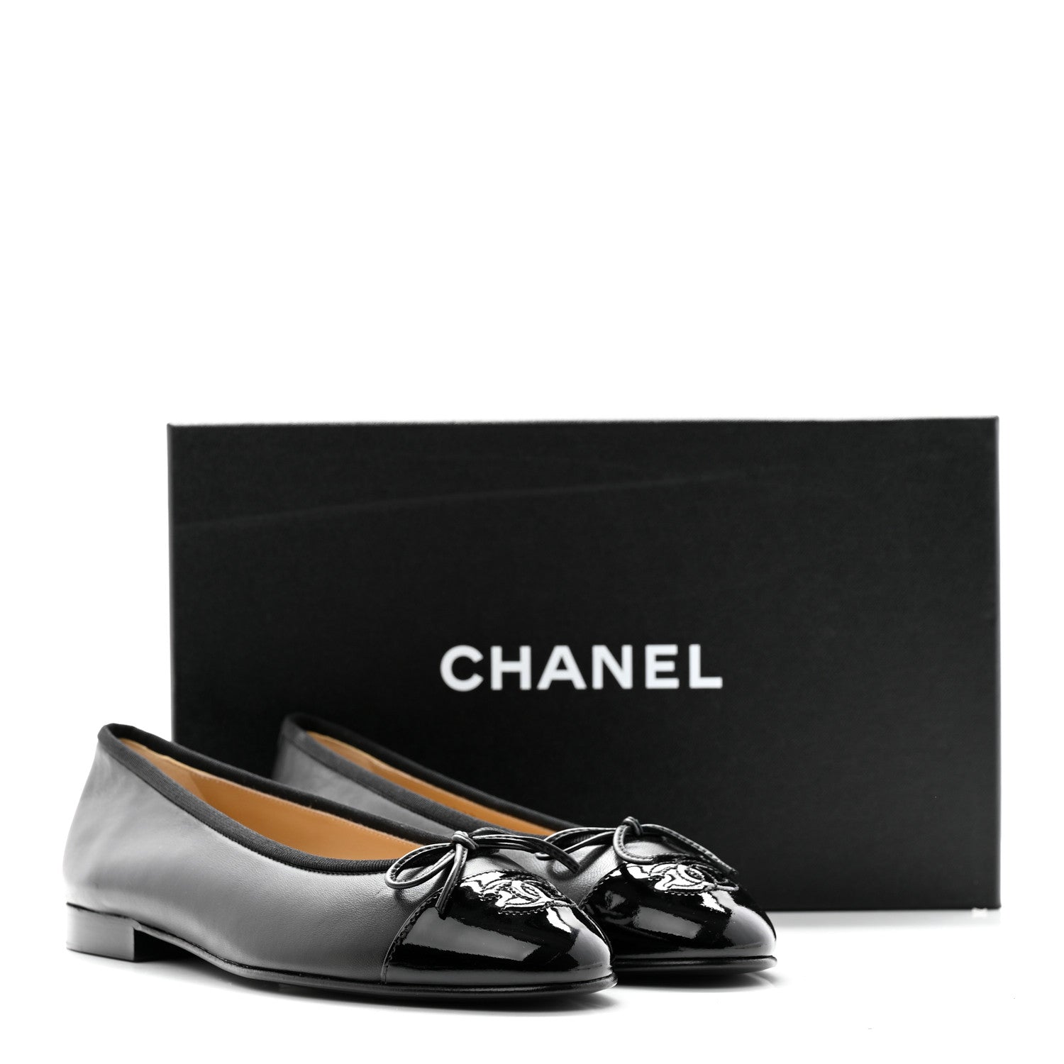 Chanel Lambskin Patent CC Cap Toe Ballerina Flats 37.5 Black 10 of 10