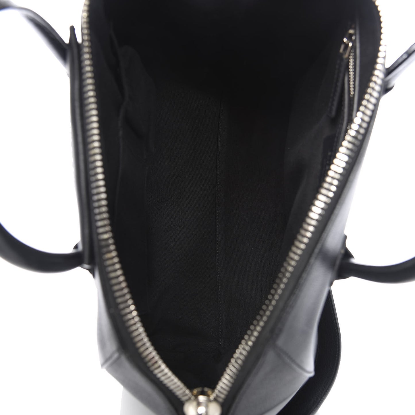 Sugar Goatskin Medium Antigona Black