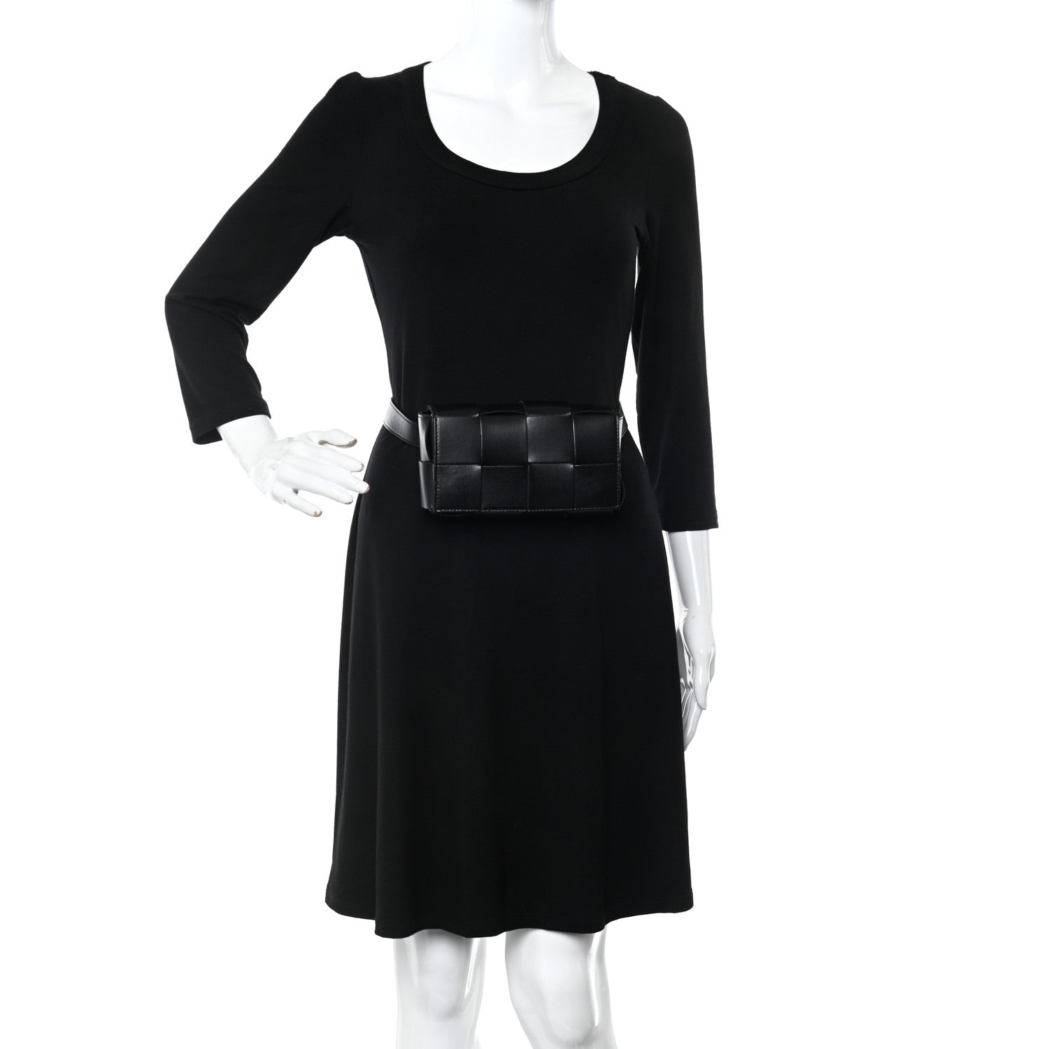 Bottega Veneta Nappa Maxi Intreccio The Belt Cassette Bag Black 3 of 9