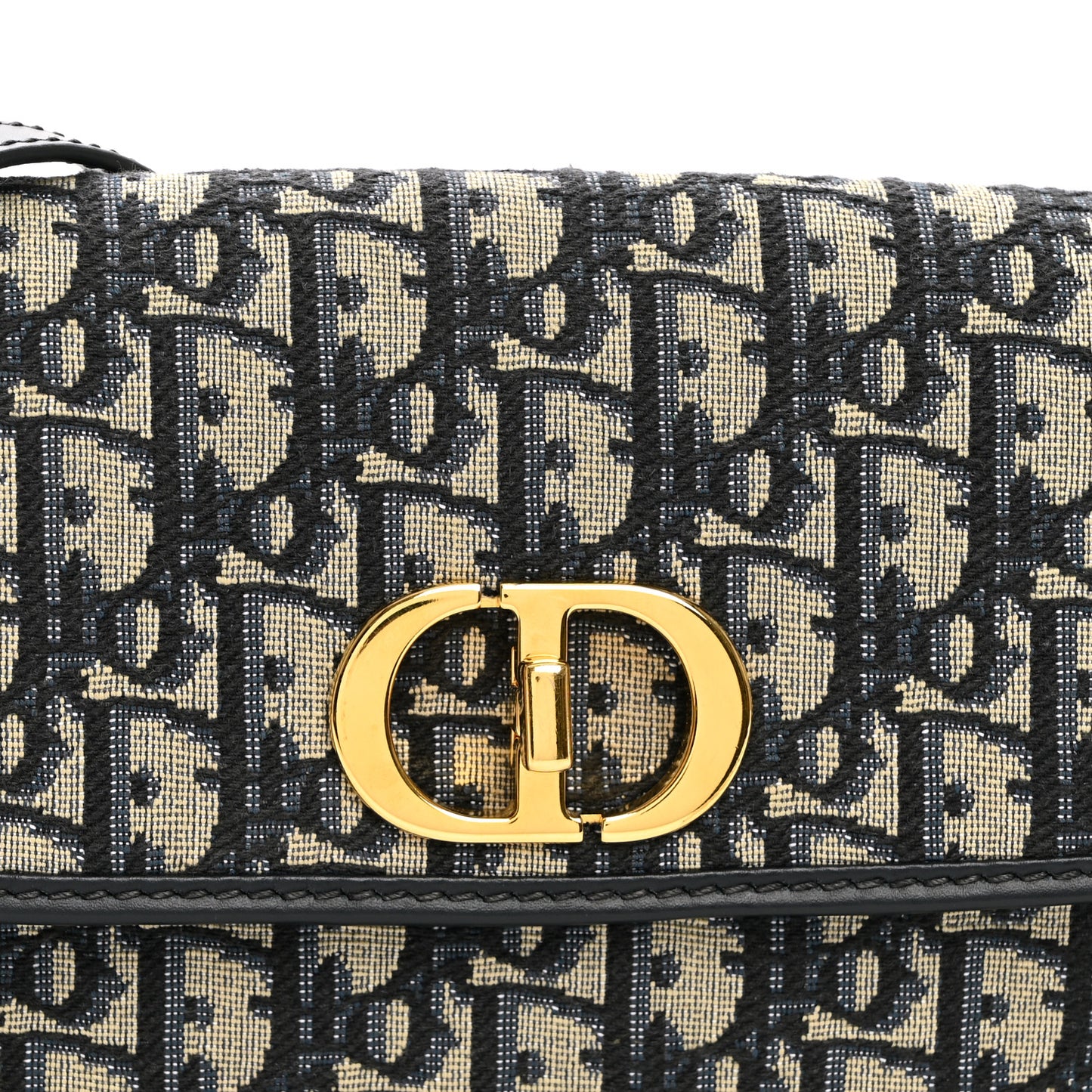 Oblique 30 Montaigne Avenue Bag Blue