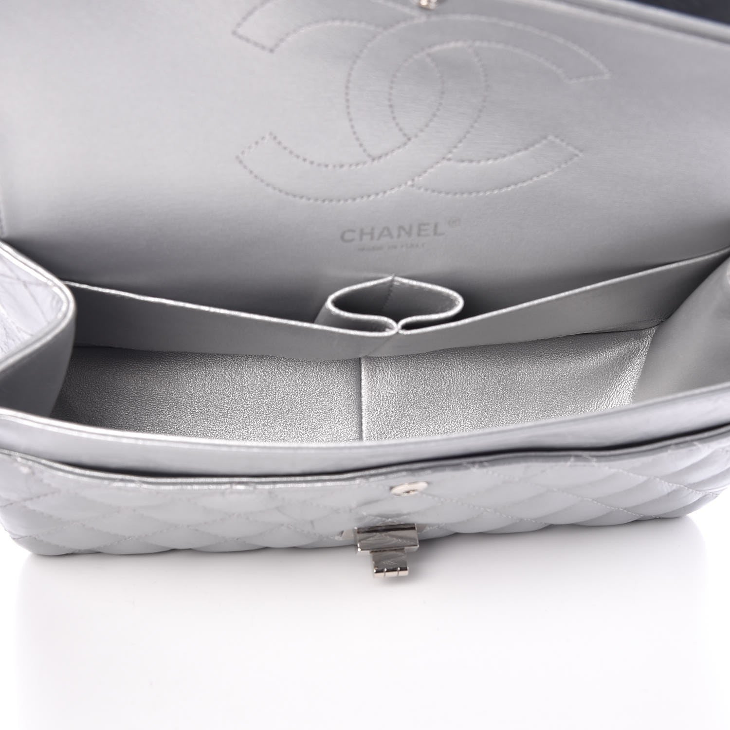 Chanel Metallic Aged Calfskin Quilted 2.55 Reissue 226 Flap Silver 6 of 9