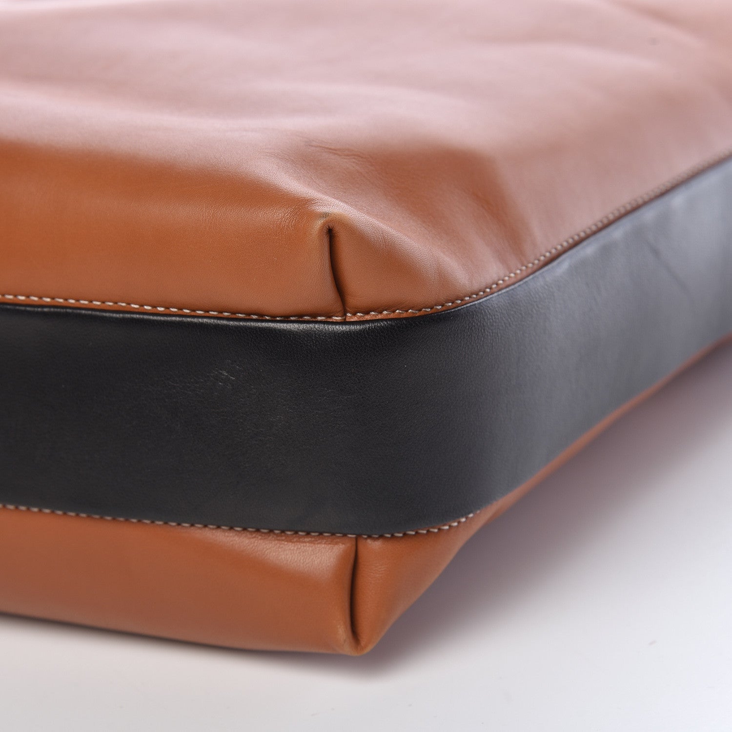 Celine Lambskin Calfskin Band Twisted Cabas Tan 12 of 15
