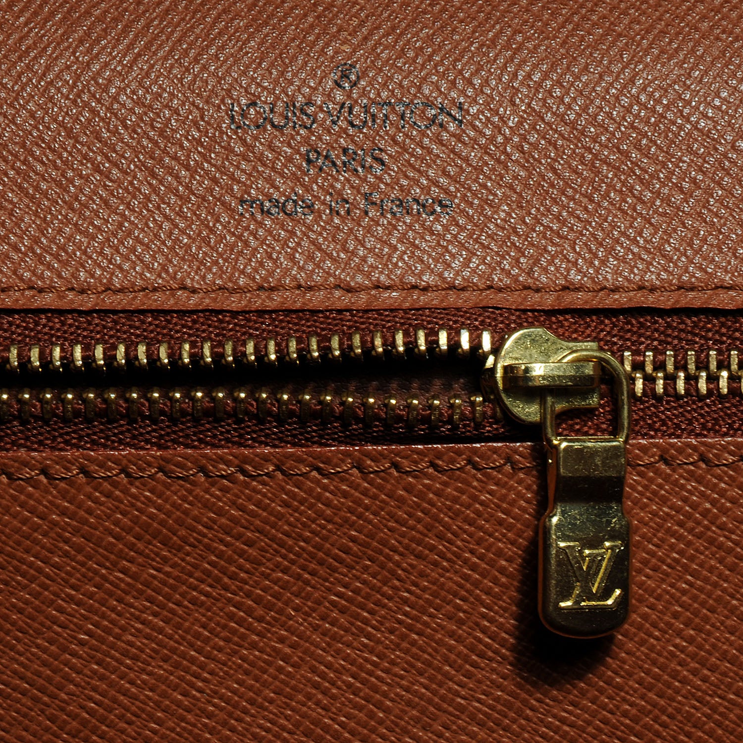 Louis Vuitton Monogram Monceau 28 6 of 7