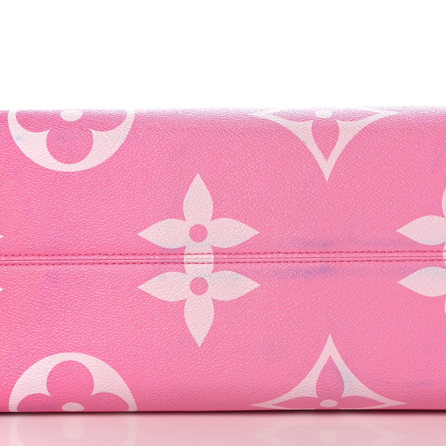 Louis Vuitton Monogram Escale Onthego GM Rouge 11 of 15