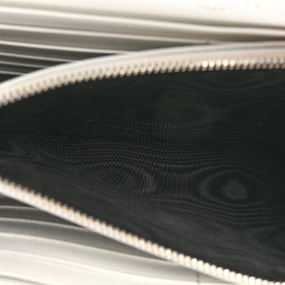 Saint Laurent Grain De Poudre Matelasse Chevron Monogram Chain Wallet White 6 of 13