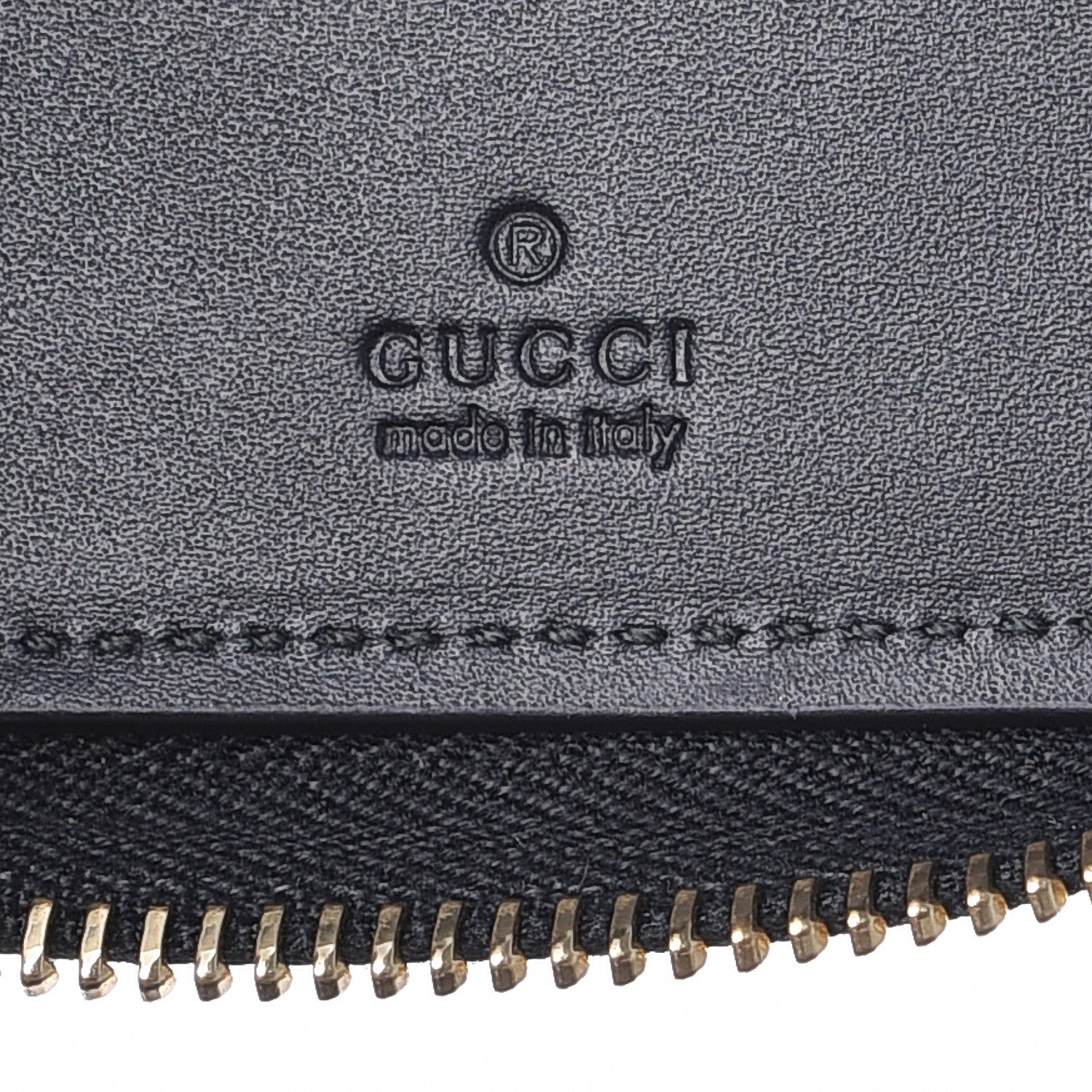 Gucci GG Supreme Monogram Top Handle Zip Around Wallet Black 6 of 6