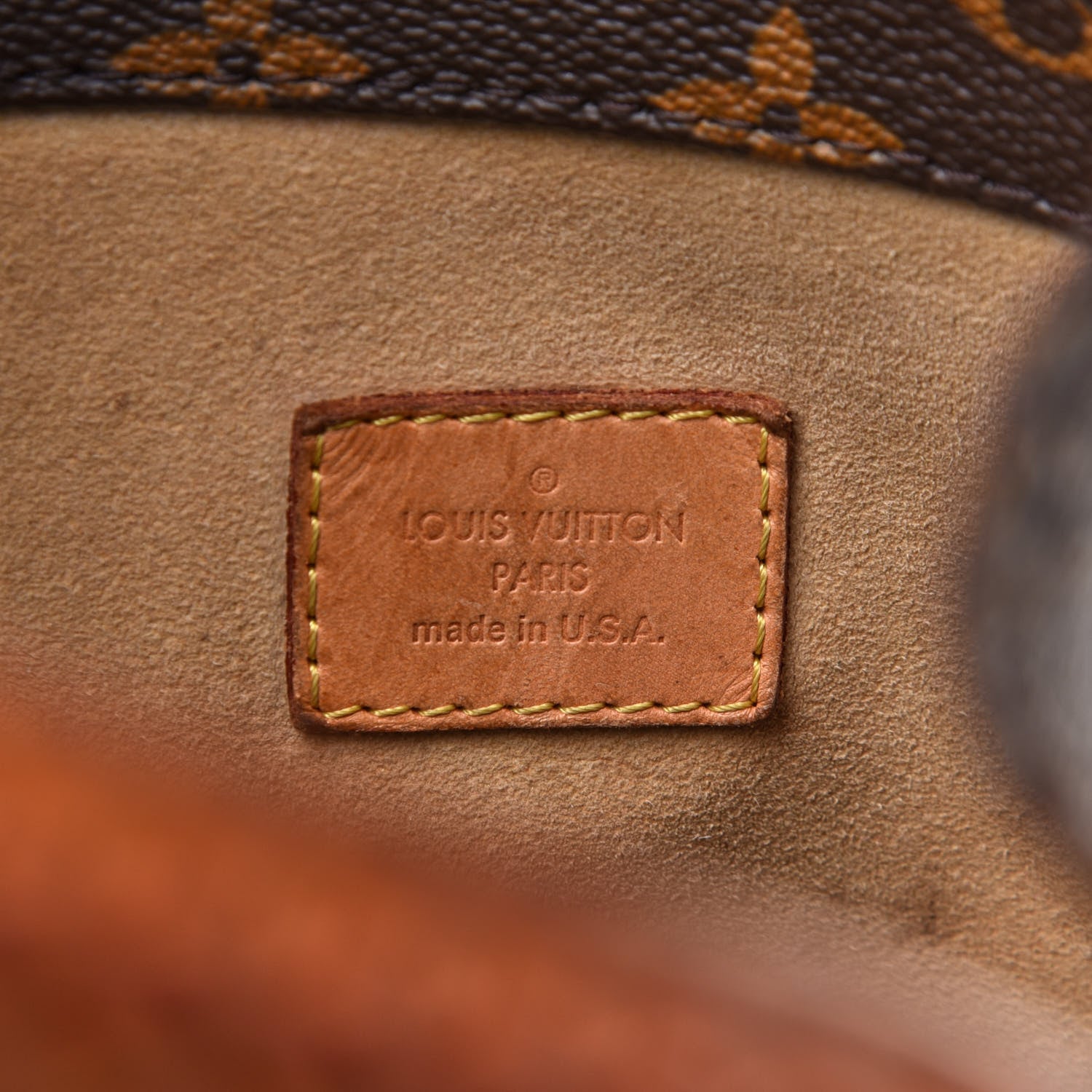 Louis Vuitton Monogram Artsy GM 6 of 14