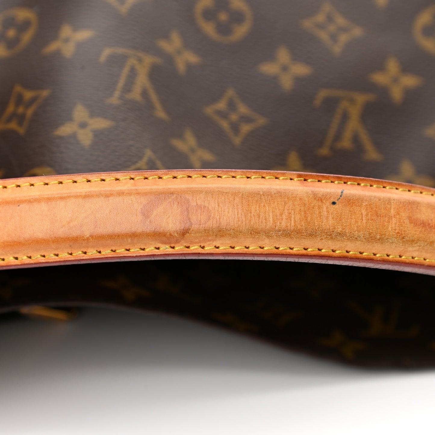 Monogram Metis