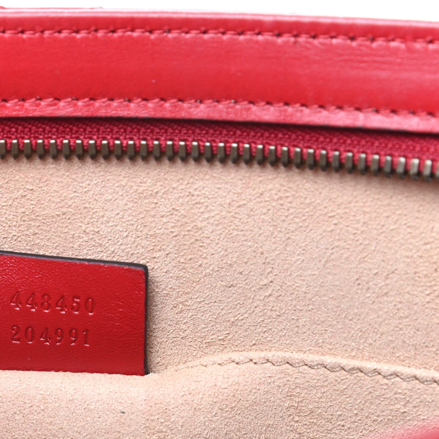Calfskin Matelasse Chevron Heart GG Marmont Clutch Hibiscus Red