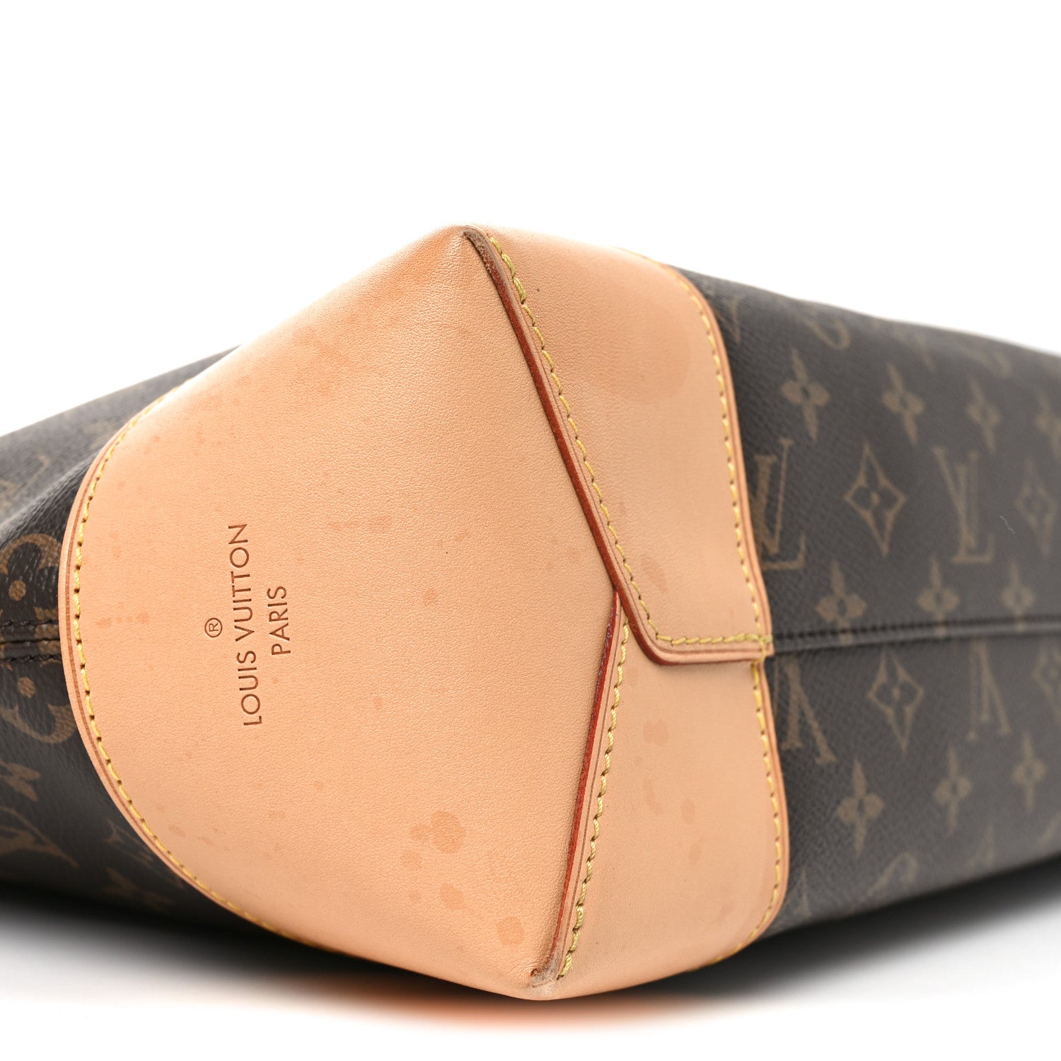Louis Vuitton Monogram Berri MM 8 of 9