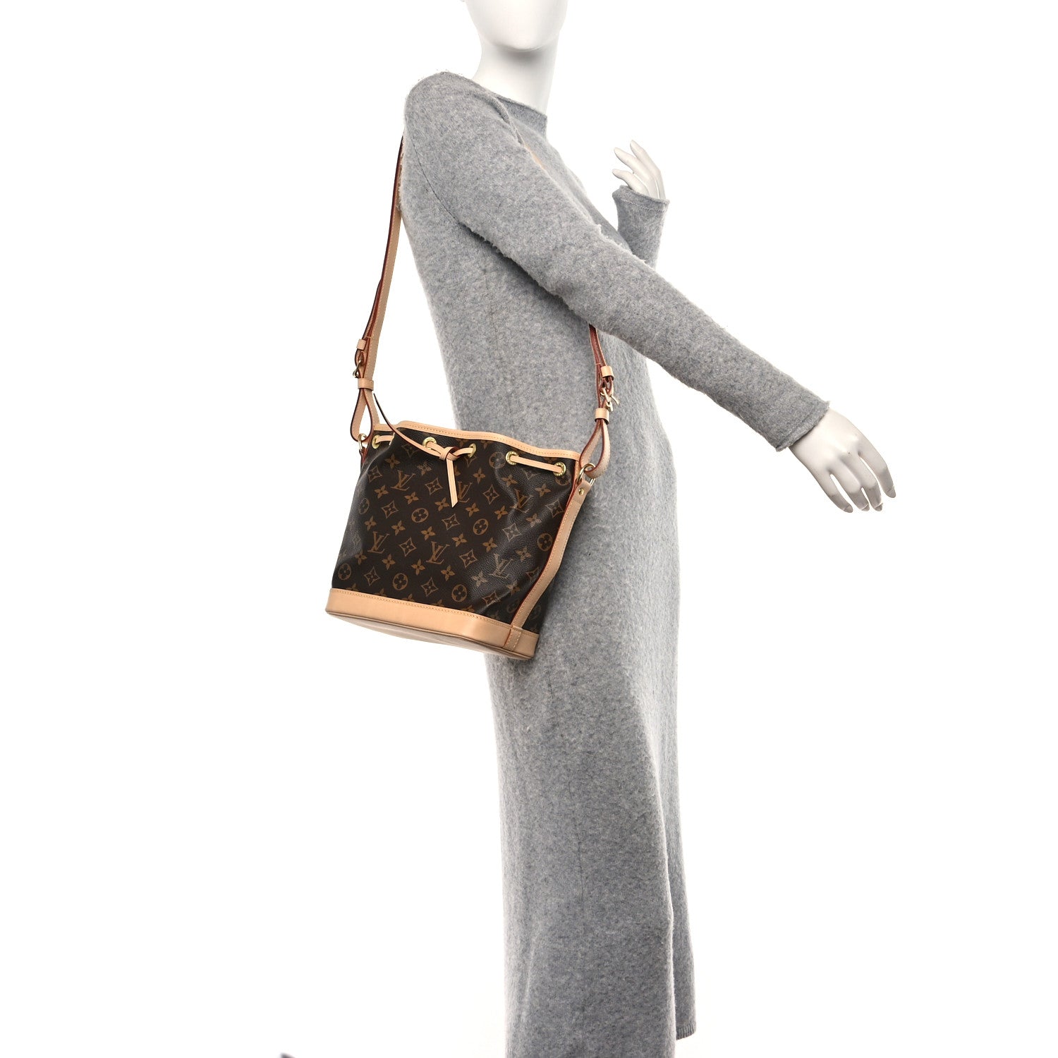 Louis Vuitton Monogram Noe BB 2 of 9