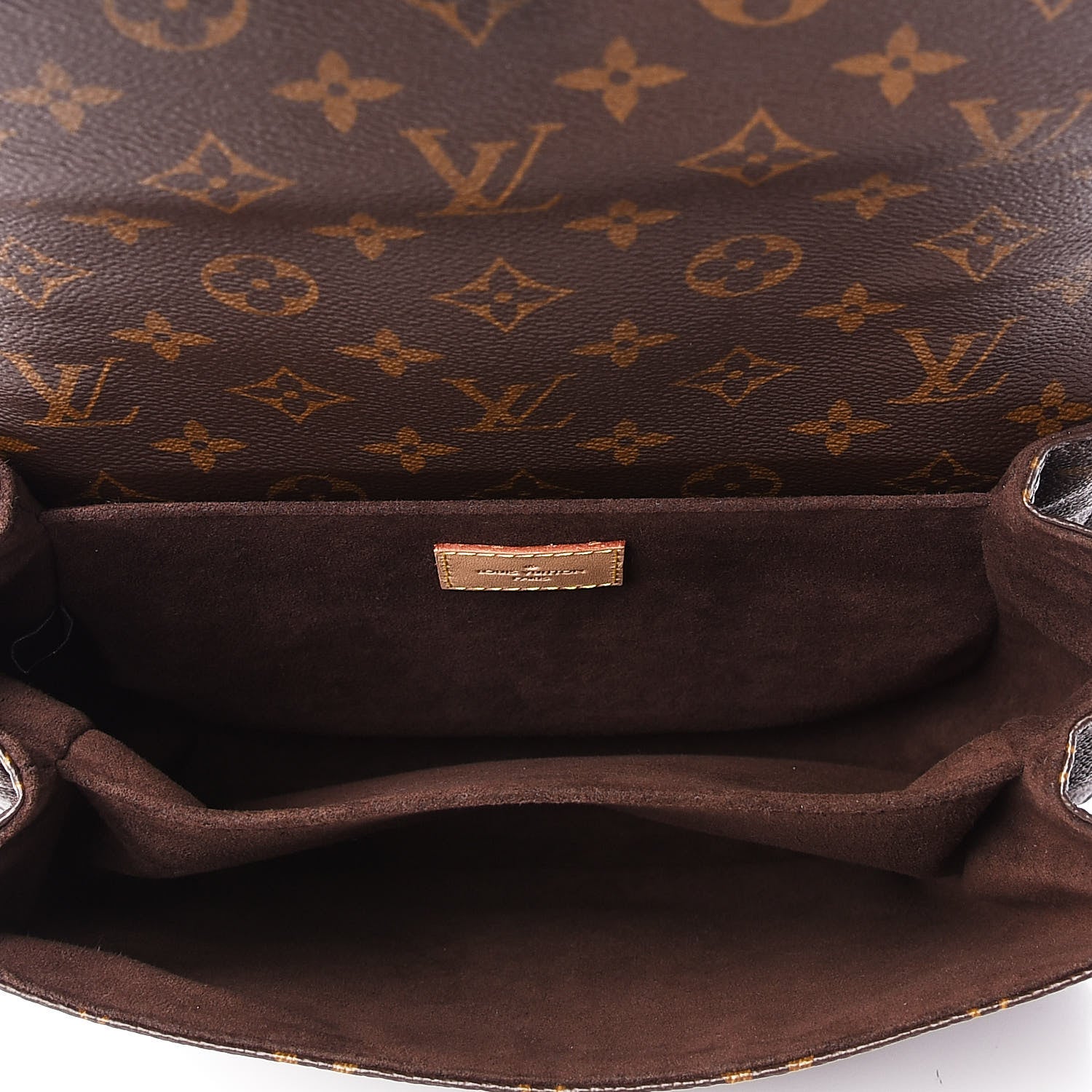 Louis Vuitton Monogram Pochette Metis 4 of 10