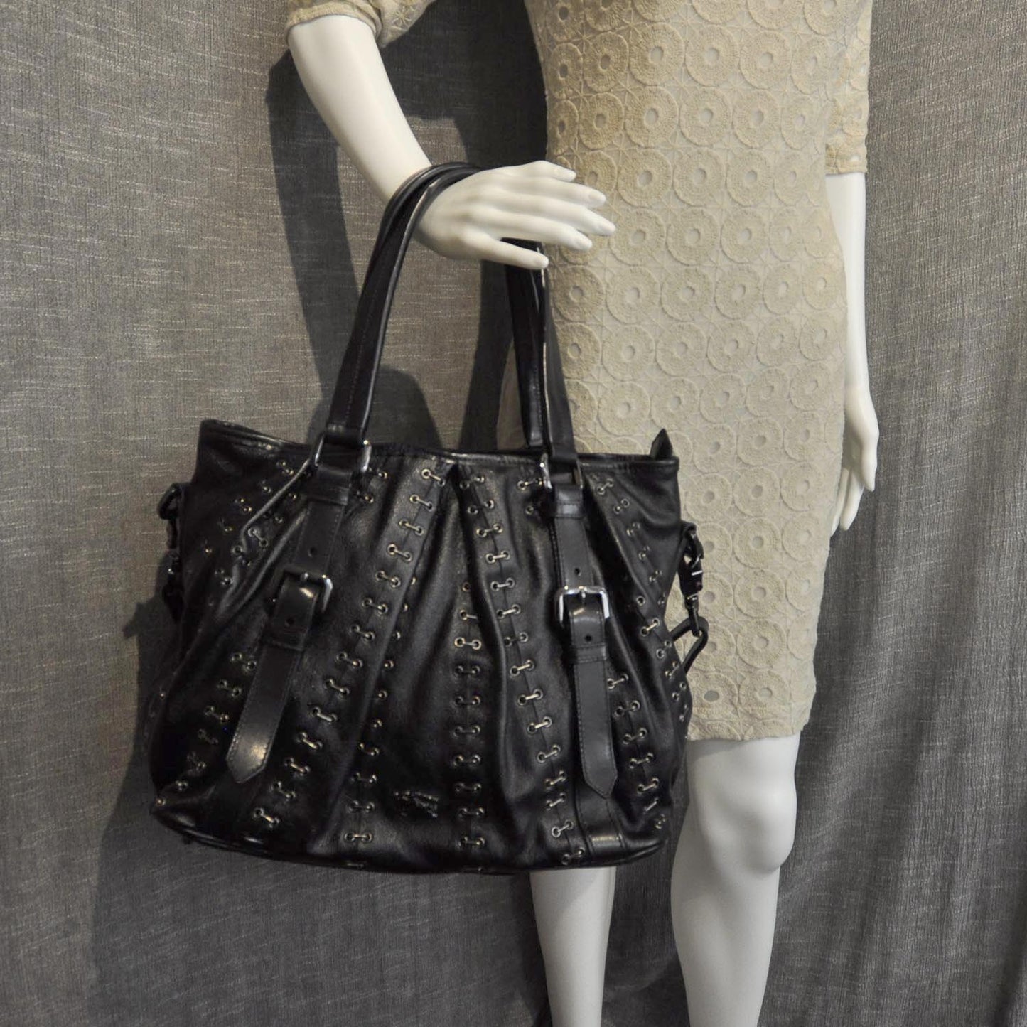 Leather Metal Stitch Lowry Black