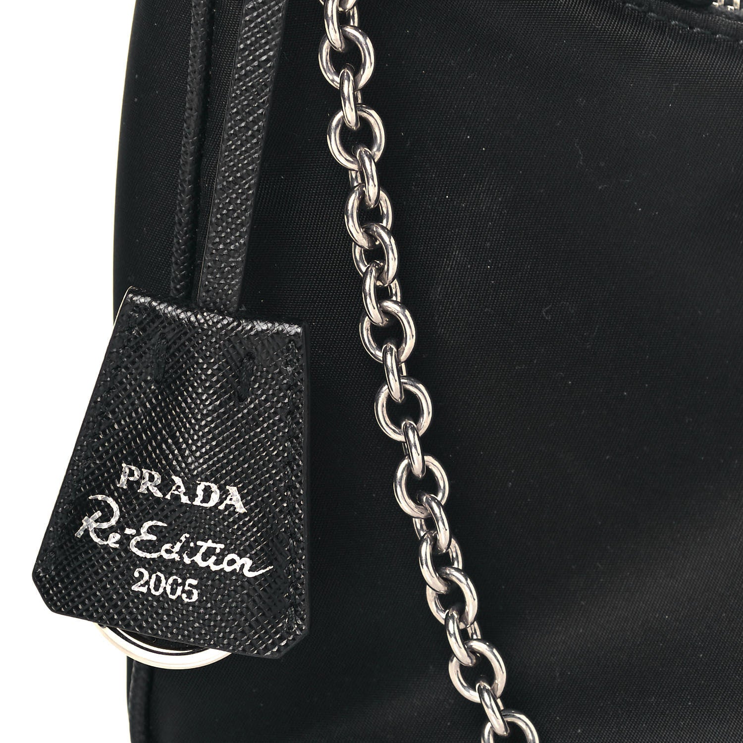 Prada Nylon Re-Edition 2005 Shoulder Bag Black 7 of 14