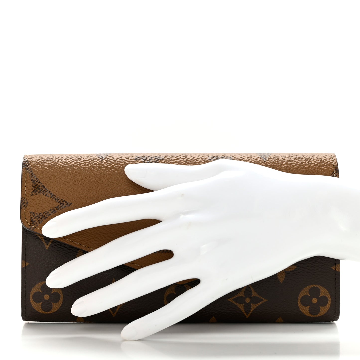 Reverse Monogram Giant Sarah Wallet