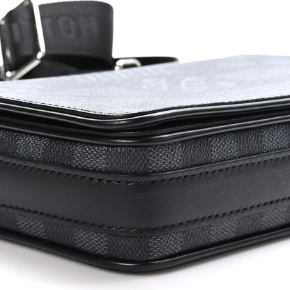 Louis Vuitton Damier Graphite 3D Studio Messenger 8 of 9