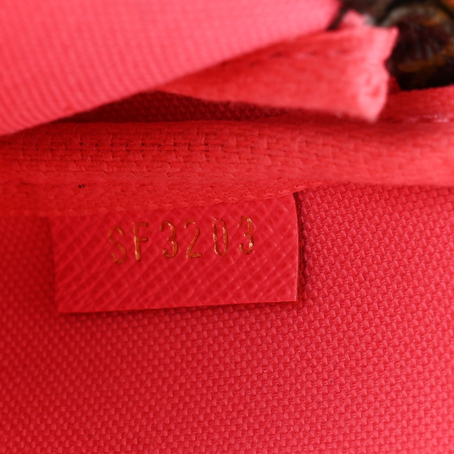 Louis Vuitton Monogram 2023 Christmas Animation Sailing Pochette Accessories Dragon Fruit Pink 5 of 7